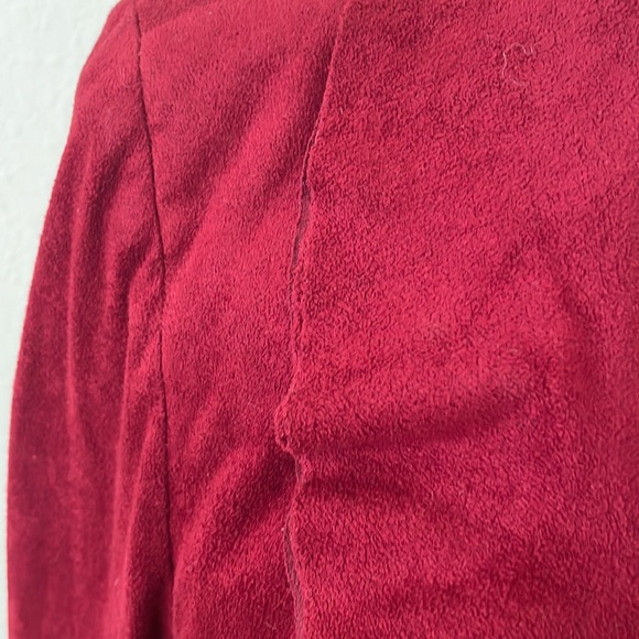 Red Ruffled Blazer with Hook Front Closure / Brand Rafael: Size 12 / Lightweight - Picture 6 of 9